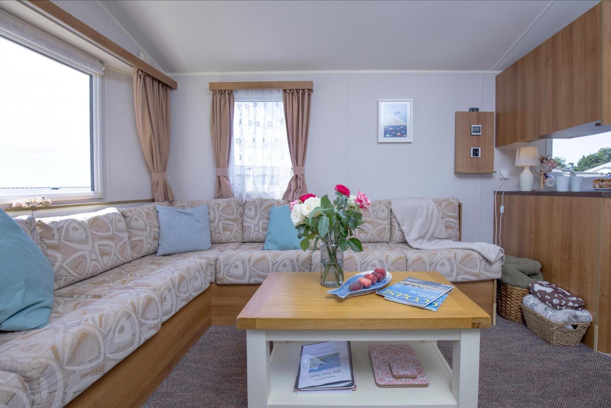 Cheerful At Landscove In * Brixham